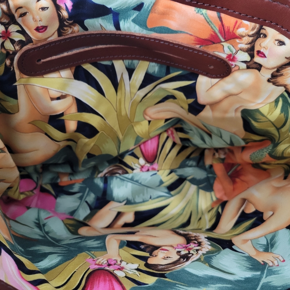 Hand Crafted Leather Pinup Sexy Girl Lined Tote - Picture 4 of 4